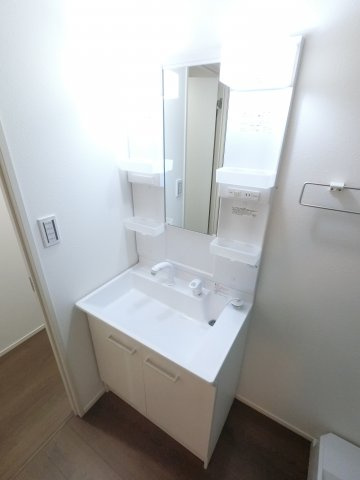 【独立洗面台】