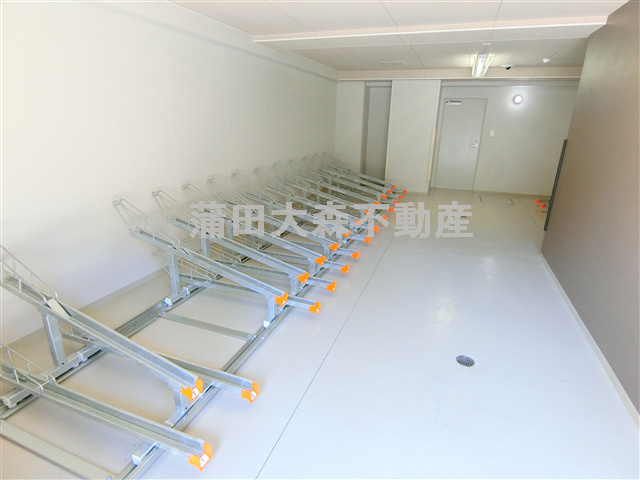 ジェノヴィア蒲田Ⅱスカイガーデンのその他共用部分|屋根付駐輪場　