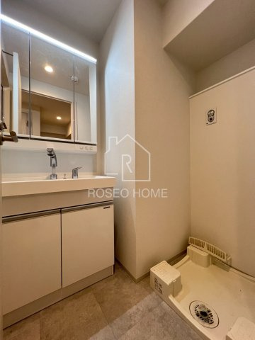 K-NEXT南森町の洗面所|同マンション別部屋：参考写真