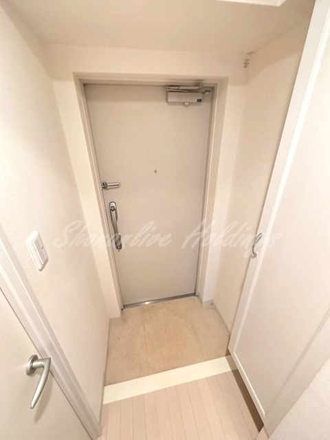 レ シルフィードの玄関|シューズボックスございます♪