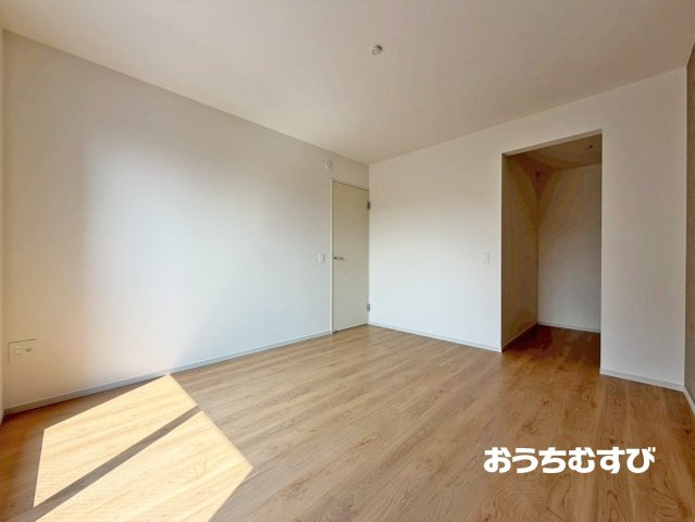 名古屋市北区長喜町2期(全2棟)の洋室