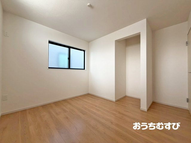 名古屋市北区長喜町2期(全2棟)の洋室