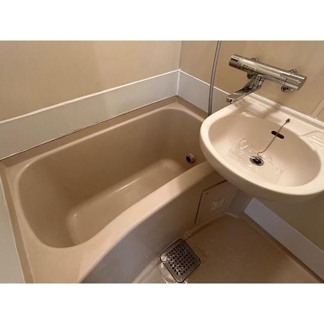 田垣マンションの浴室