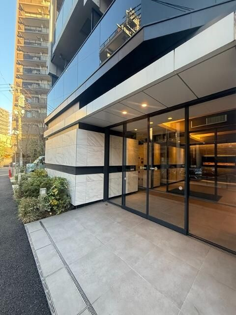 エスティメゾン赤羽Ⅱのエントランス