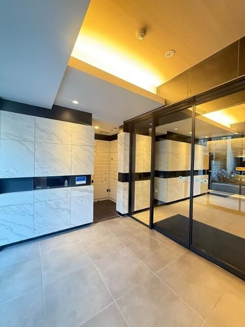 エスティメゾン赤羽Ⅱのエントランス