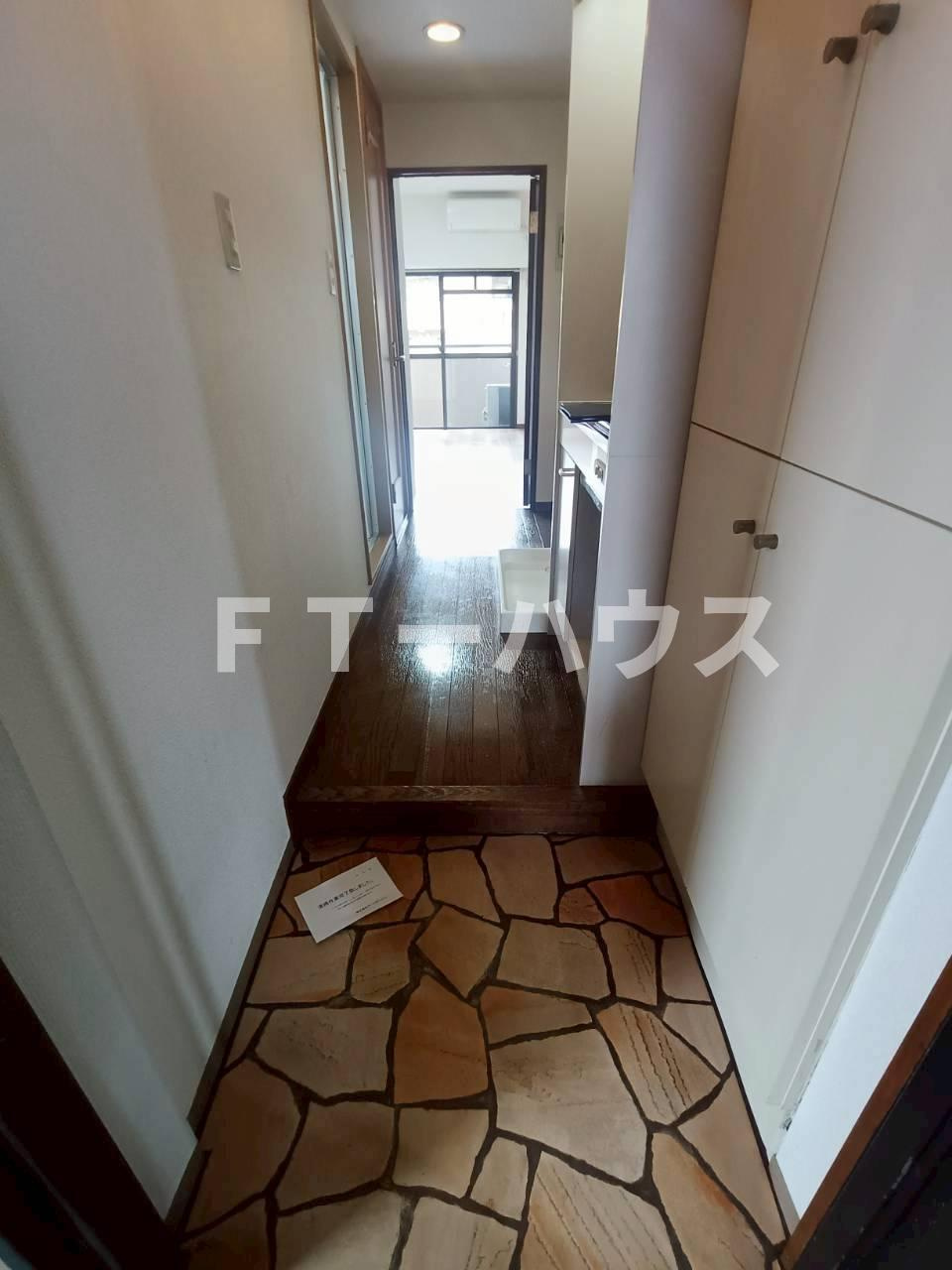 シティコスモ15の玄関