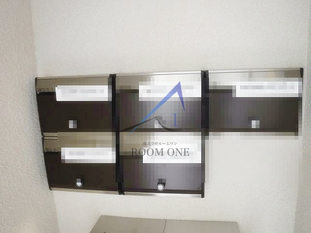 デュオ飯倉 イーストのその他共用部分|集合ポストです。