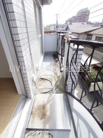 ガーデン花小金井(ガーデンハナコガネイ)のバルコニー