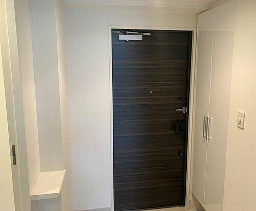 ライオンズクオーレ池袋ソシアの玄関