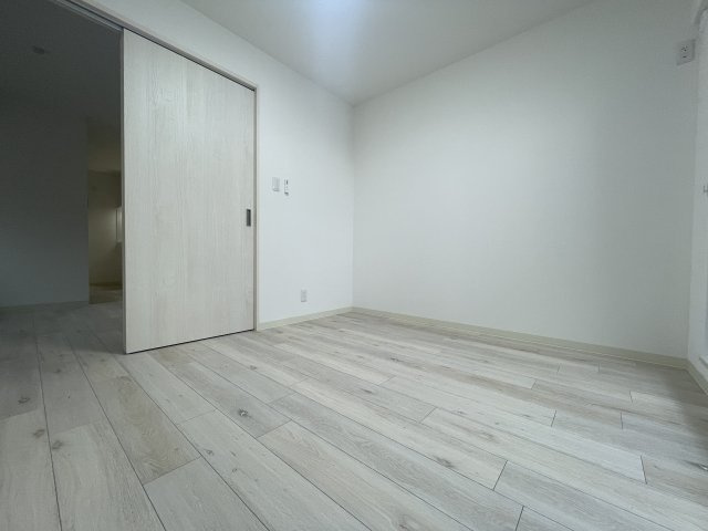 フォレストクリエオーレ中島通の居間・リビング