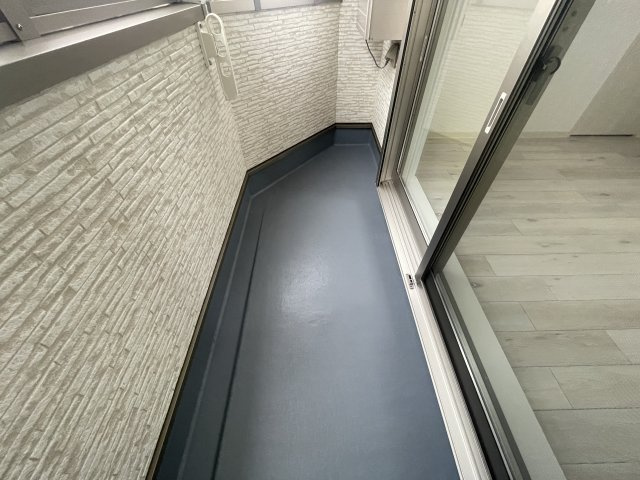 フォレストクリエオーレ中島通のバルコニー