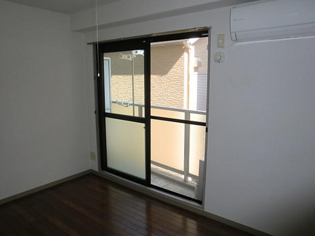 マンション・ソアーベの居間・リビング