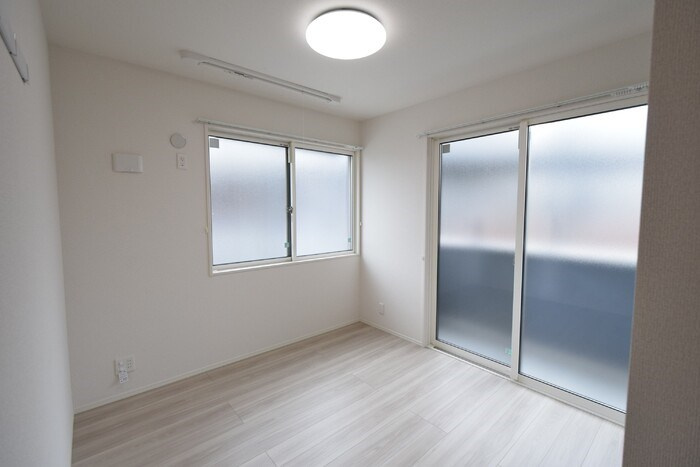 サンパティーク住吉の洋室