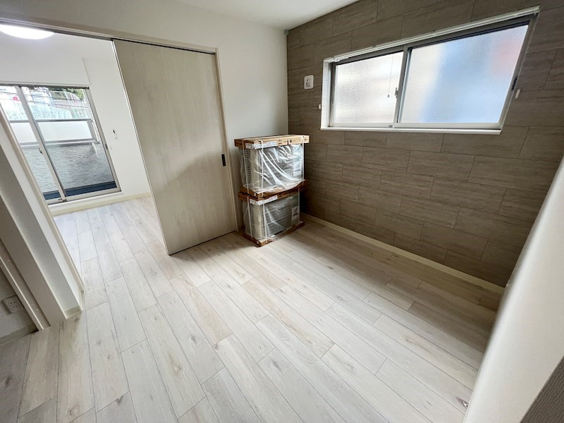 フォレストクリエオーレ中島通の居間・リビング