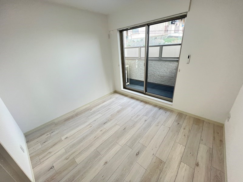 フォレストクリエオーレ中島通の居間・リビング