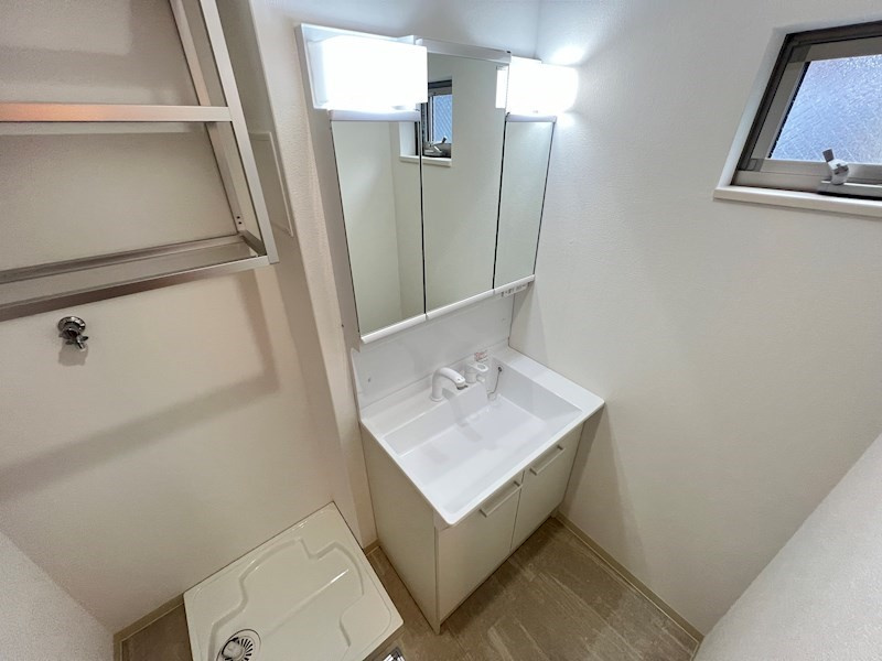 フォレストクリエオーレ中島通の洗面所