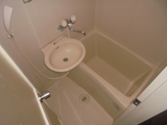 エスリード三宮第3の浴室