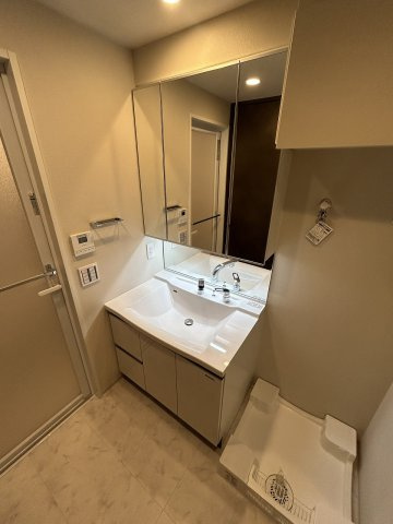 ワコーレシティ神戸元町の洗面所