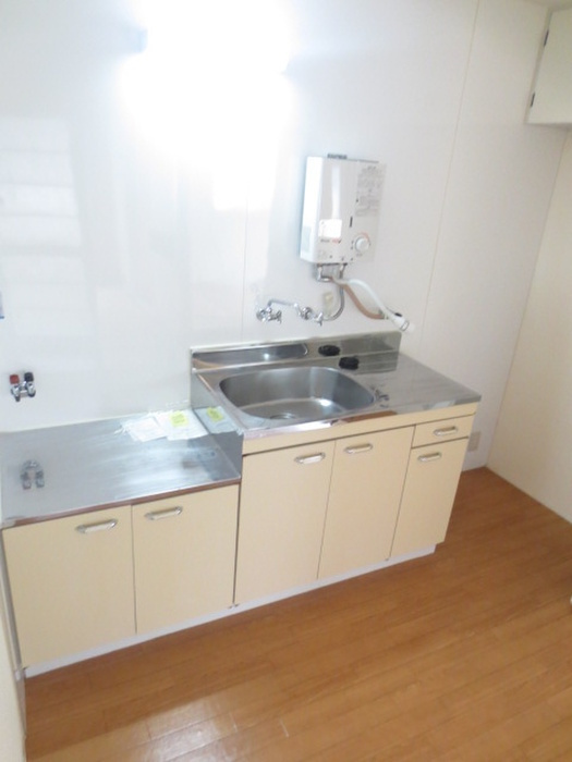 一王山マンションのキッチン