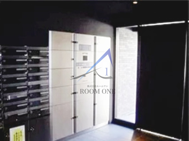 L-Flat板橋のその他共用部分|宅配ボックスです。