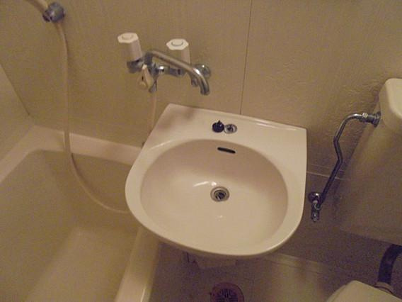 ダイドーメゾン御影６の洗面所