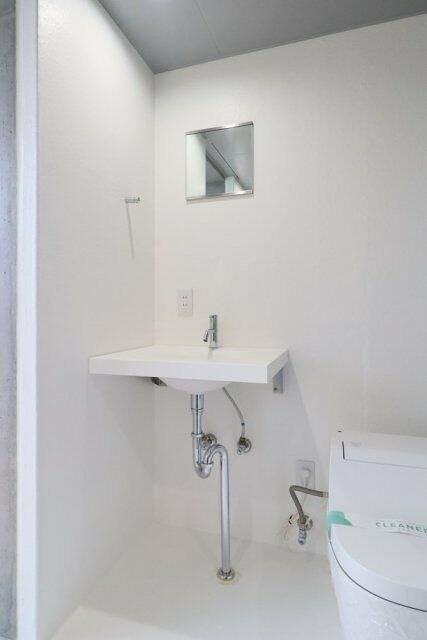 Mon-naka Apartment Terraceの洗面所
