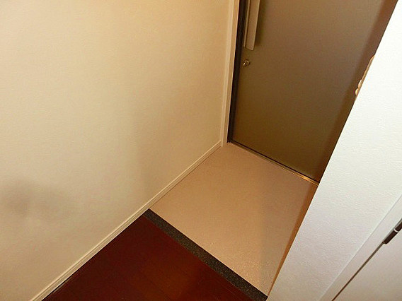 SDグランツ新神戸の玄関