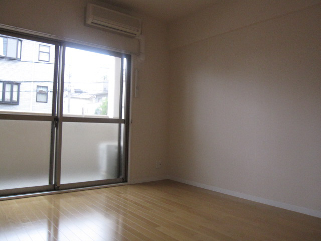 リブェール天城の居間・リビング