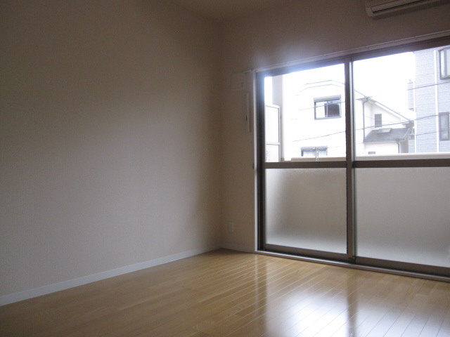 リブェール天城の居間・リビング