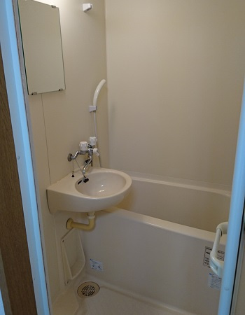 ハイツ西川の浴室