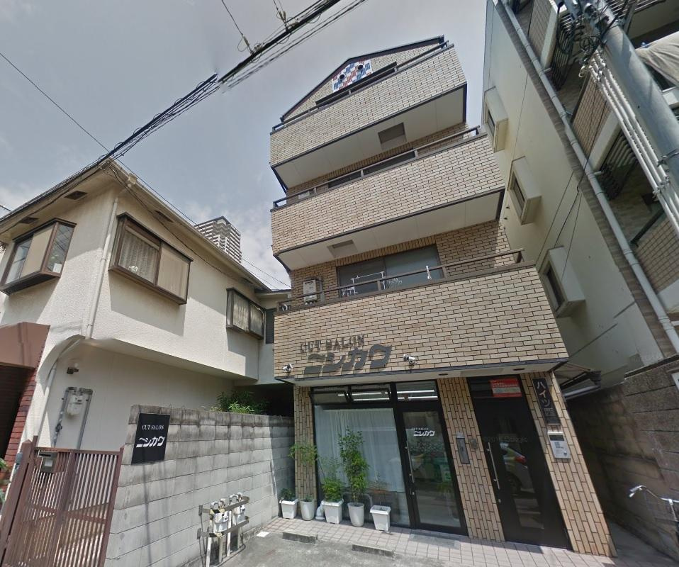 ハイツ西川の外観