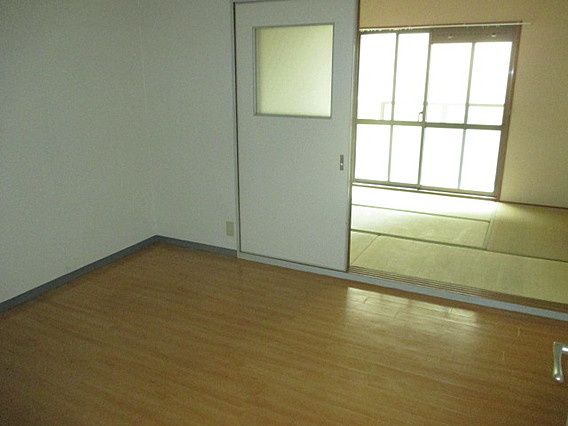 ハイム屋敷本の居間・リビング