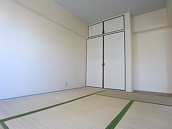 ハイツタケシの居間・リビング