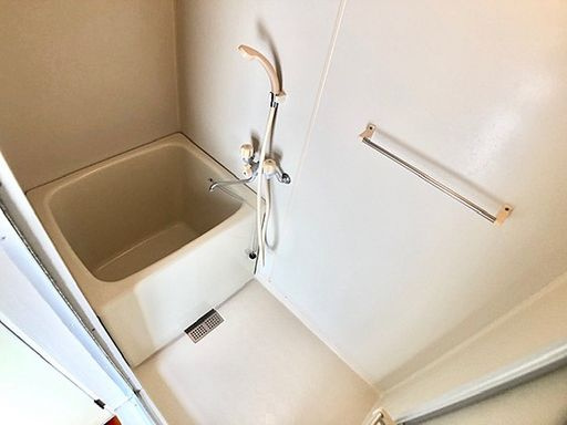 ハイム・アンゲネームの浴室