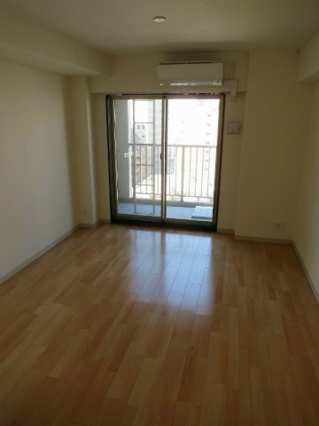 アスヴェル神戸駅前の居間・リビング