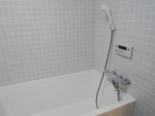 北野コーポラスの浴室