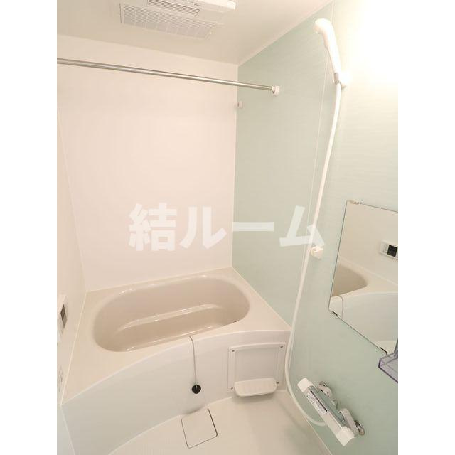 板橋区高島平１丁目のアパートの浴室