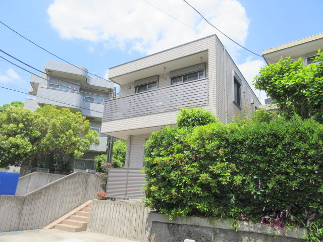 カーサ　妙蓮寺のエントランス|耐震耐火旭化成へーベルメゾン