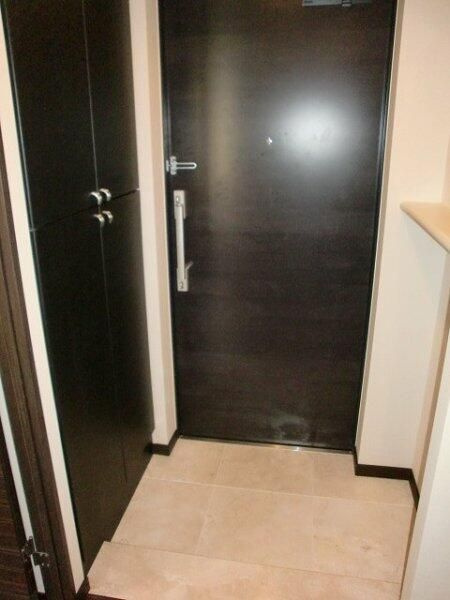 フェニックス本郷東大前の玄関