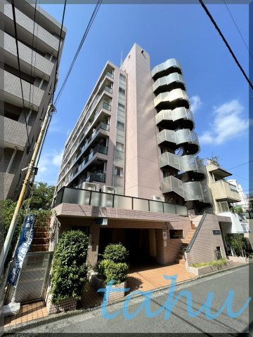 ローヤルガーデンの外観