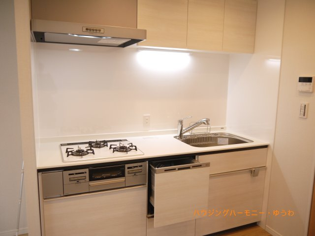 【キッチン】 | 東池袋ハイツ弐番館 | 快適な日常を支える機能性と強さがひとつになったキッチンです。