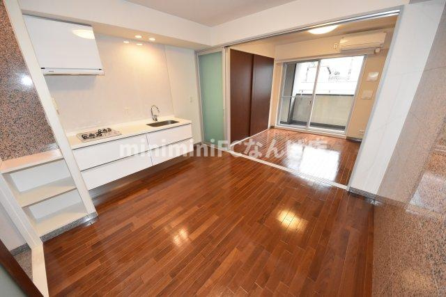 カイセイ江戸堀の居間・リビング