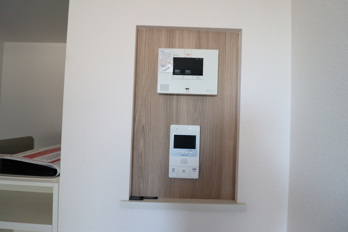 Forest Ａのセキュリティ|SECOMホームセキュリティ標準搭載、カラーモニター付インターホン（オートロック仕様）