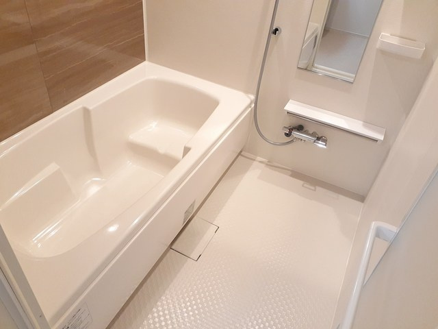 ロトンヌＡの浴室|バス