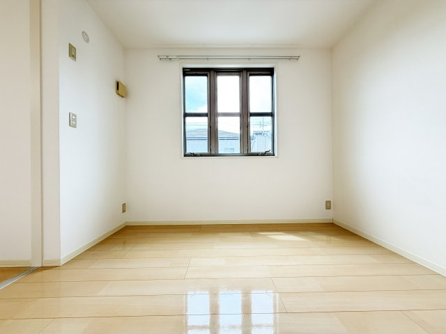 グランマスト杉井流Ⅱ A棟の居間・リビング