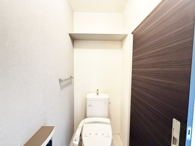 グランマスト杉井流Ⅱ A棟の洋室