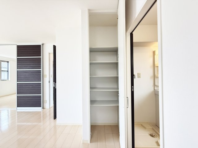 グランマスト杉井流Ⅱ A棟の収納