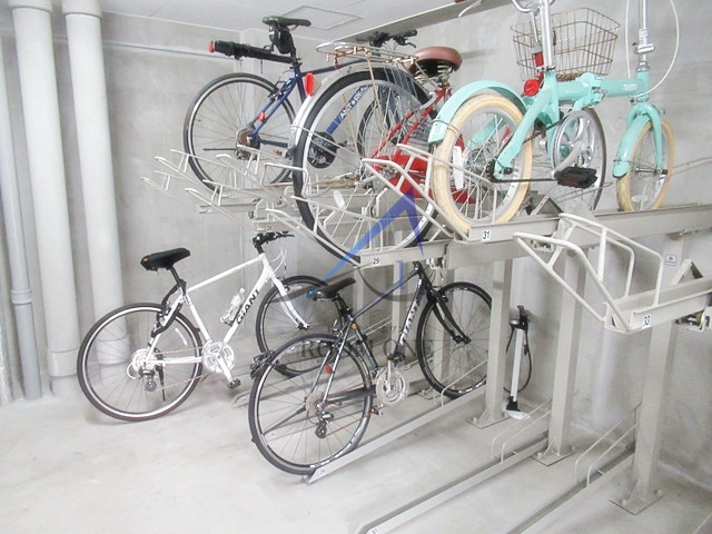 カレドタワーのその他共用部分|駐輪場です。