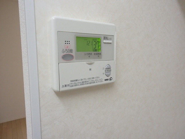 ＭＹコート自由が丘の内装|給湯パネル