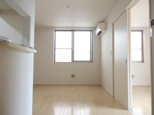 ＭＹコート自由が丘の居間・リビング|リビング11.6帖